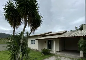 Foto 1 de Casa com 3 Quartos à venda, 100m² em Praia De Palmas, Governador Celso Ramos