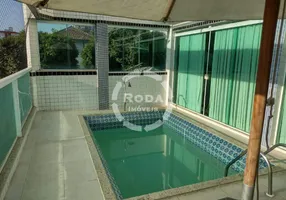 Foto 1 de Sobrado com 3 Quartos à venda, 201m² em Embaré, Santos