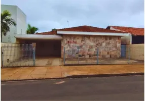 Foto 1 de Casa com 3 Quartos à venda, 261m² em Eldorado O Jardim, Jaboticabal