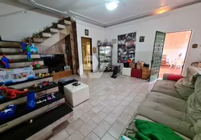 Foto 1 de Casa com 4 Quartos à venda, 300m² em Campinho, Rio de Janeiro