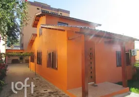 Foto 1 de Casa com 3 Quartos à venda, 170m² em Vila Ipiranga, Porto Alegre