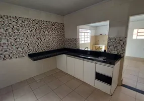 Foto 1 de Sobrado com 5 Quartos à venda, 95m² em Vila Sao Jose, Brasília