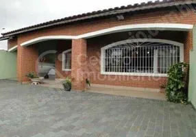 Foto 1 de Casa com 4 Quartos à venda, 310m² em Jardim Peruibe , Peruíbe