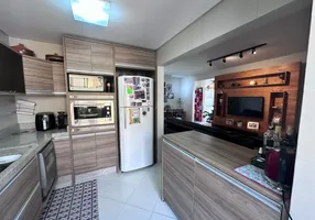 Foto 1 de Apartamento com 3 Quartos à venda, 84m² em Itacorubi, Florianópolis