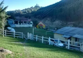 Foto 1 de Fazenda/Sítio com 3 Quartos à venda, 500m² em , Natividade da Serra