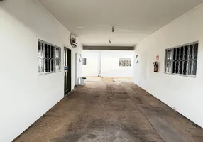 Foto 1 de Casa com 2 Quartos à venda, 223m² em Centro, Brotas