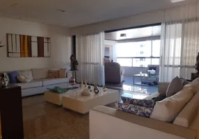 Foto 1 de Apartamento com 4 Quartos à venda, 198m² em Caminho Das Árvores, Salvador