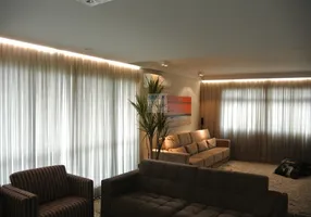 Foto 1 de Apartamento com 3 Quartos à venda, 250m² em Vila Medon, Americana