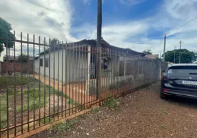 Foto 1 de Casa com 3 Quartos à venda, 180m² em Vila Vargas, Dourados