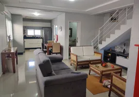 Foto 1 de Casa com 3 Quartos à venda, 155m² em Cachoeira do Bom Jesus, Florianópolis