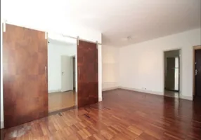 Foto 1 de Apartamento com 2 Quartos para alugar, 105m² em Cerqueira César, São Paulo