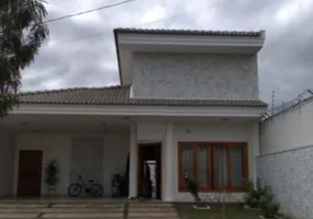 Foto 1 de Casa de Condomínio com 3 Quartos à venda, 185m² em Lago Azul, Aracoiaba da Serra