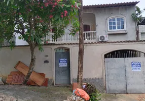 Foto 1 de Casa com 3 Quartos à venda, 260m² em Rancho Novo, Nova Iguaçu