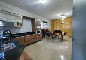 Foto 1 de Casa com 4 Quartos à venda, 167m² em Centro, Mandaguaçu