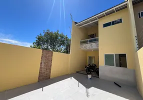 Foto 1 de Casa com 4 Quartos à venda, 130m² em Guaribas, Eusébio