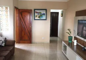 Foto 1 de Casa de Condomínio com 3 Quartos à venda, 205m² em Jardim Rio das Pedras, Cotia