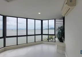 Foto 1 de Apartamento com 3 Quartos à venda, 283m² em Beira Mar, Florianópolis