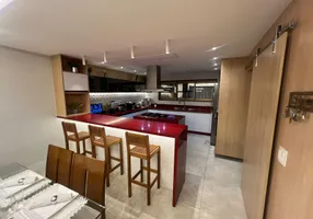 Foto 1 de Casa de Condomínio com 3 Quartos à venda, 400m² em Camboinhas, Niterói