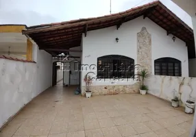 Foto 1 de Casa com 2 Quartos à venda, 86m² em Jardim Imperador, Praia Grande