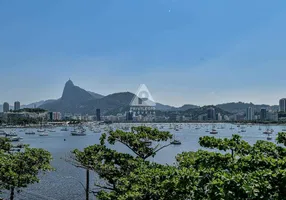 Foto 1 de Casa com 4 Quartos à venda, 200m² em Urca, Rio de Janeiro