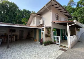 Foto 1 de Casa com 3 Quartos à venda, 345m² em Boa Vista, Joinville