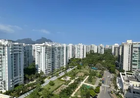 Foto 1 de Apartamento com 4 Quartos à venda, 231m² em Barra da Tijuca, Rio de Janeiro