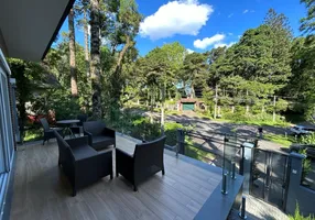 Foto 1 de Casa com 5 Quartos à venda, 280m² em Planalto, Gramado