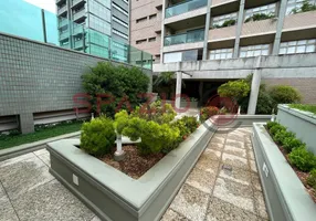 Foto 1 de Apartamento com 3 Quartos à venda, 220m² em Cambuí, Campinas