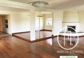 Foto 1 de Casa com 6 Quartos para venda ou aluguel, 600m² em Interlagos, São Paulo
