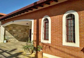 Foto 1 de Casa com 3 Quartos à venda, 115m² em Popular, Lages