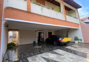 Foto 1 de Casa com 3 Quartos à venda, 301m² em Vila Santa Lúcia, Limeira