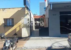 Foto 1 de Casa com 4 Quartos para alugar, 120m² em Brasil, Uberlândia