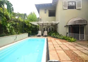 Foto 1 de Casa com 4 Quartos para venda ou aluguel, 450m² em Alto de Pinheiros, São Paulo