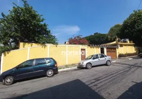 Foto 1 de Casa com 4 Quartos à venda, 200m² em Vila Iorio, São Paulo