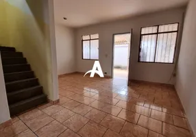 Foto 1 de Sobrado com 2 Quartos à venda, 72m² em Nossa Senhora das Graças, Uberlândia