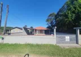 Foto 1 de Casa com 3 Quartos à venda, 175m² em Balneário Brasília, Itapoá