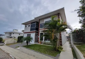 Foto 1 de Casa de Condomínio com 4 Quartos à venda, 253m² em Ingleses do Rio Vermelho, Florianópolis