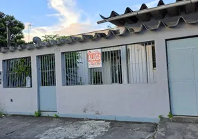 Foto 1 de Casa com 2 Quartos para alugar, 80m² em Santa Cruz, Rio de Janeiro