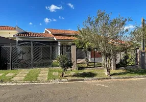Foto 1 de Casa com 3 Quartos à venda, 121m² em CENTRO, Águas de São Pedro