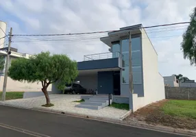 Foto 1 de Casa de Condomínio com 3 Quartos à venda, 265m² em , Estiva Gerbi