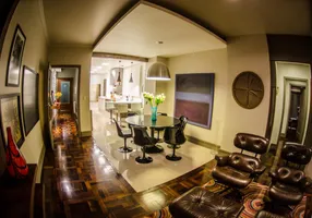 Foto 1 de Apartamento com 3 Quartos à venda, 193m² em Centro, Pelotas