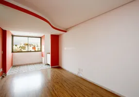 Foto 1 de Apartamento com 3 Quartos à venda, 73m² em São João, Porto Alegre