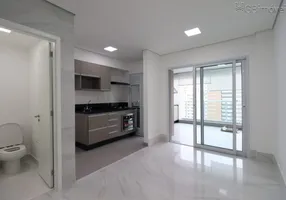 Foto 1 de Apartamento com 1 Quarto para alugar, 50m² em Moema, São Paulo