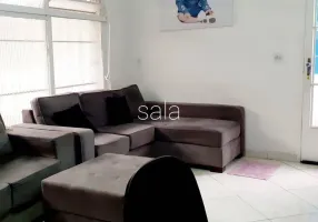 Foto 1 de Sobrado com 4 Quartos à venda, 240m² em Vila Paulo Silas, São Paulo