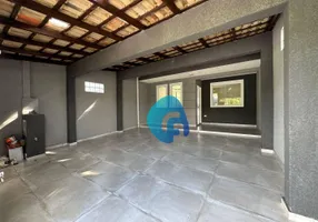 Foto 1 de Casa com 2 Quartos à venda, 75m² em Gralha Azul, Fazenda Rio Grande
