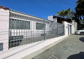 Foto 1 de Casa com 6 Quartos para venda ou aluguel, 264m² em Vila Nogueira, Campinas