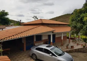 Foto 1 de Fazenda/Sítio com 3 Quartos à venda, 1075m² em Linhares, Juiz de Fora