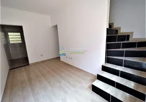 Foto 1 de Sobrado com 2 Quartos à venda, 51m² em Tupiry, Praia Grande