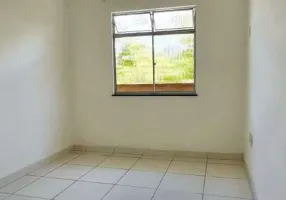 Foto 1 de Apartamento com 2 Quartos para alugar, 50m² em Stella Maris, Salvador