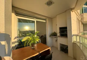 Foto 1 de Apartamento com 2 Quartos à venda, 77m² em Itacorubi, Florianópolis